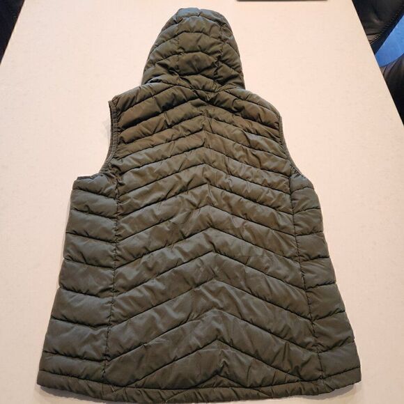 MT Mountaineering hooded vest. Size L - Picture 2 of 4